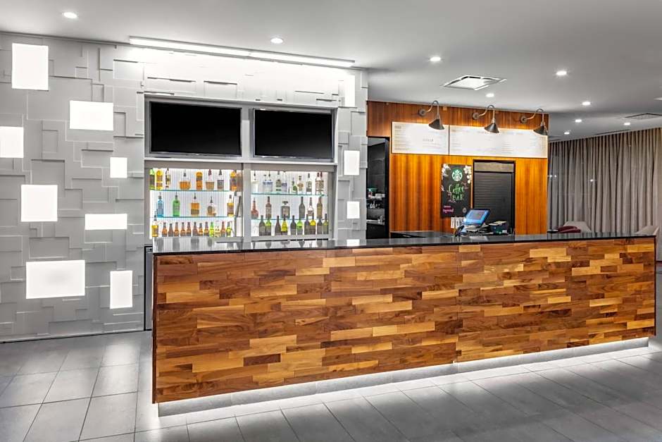 Courtyard by Marriott East Lansing Okemos