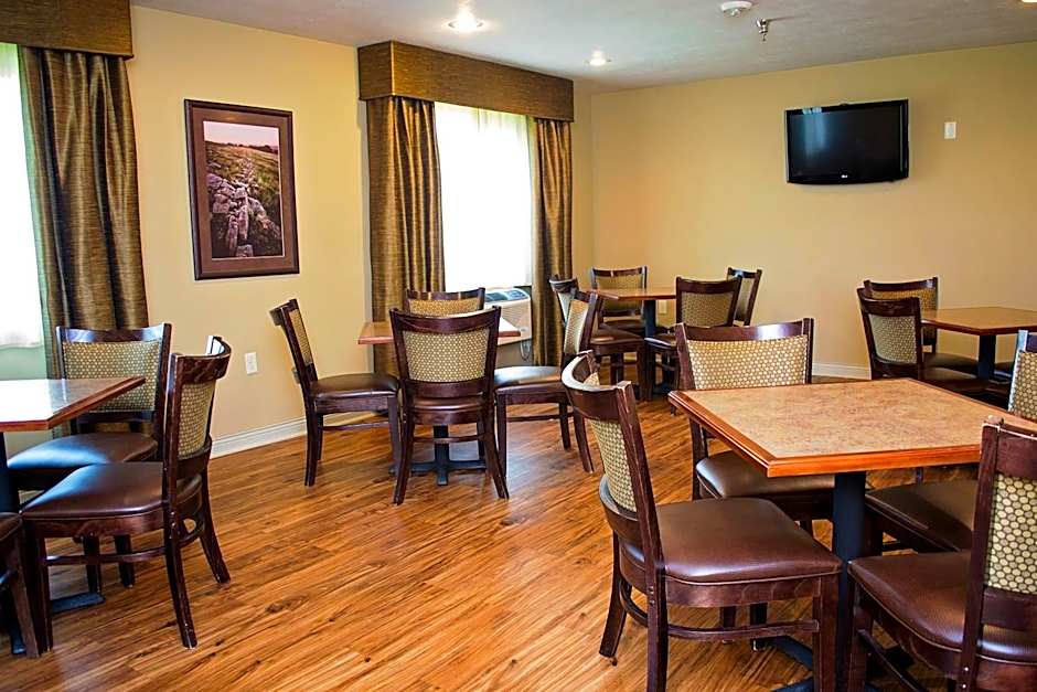 GrandStay Inn & Suites of Luverne