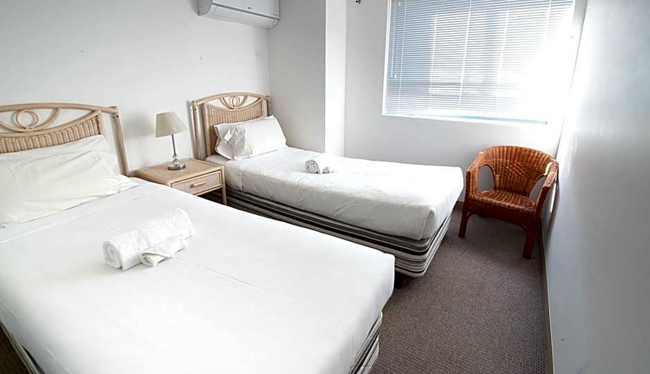 Nelson Bay Breeze Holiday Apartments