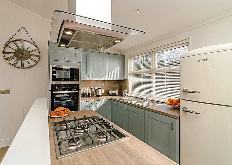 Canterbury Reach Lodge Retreat