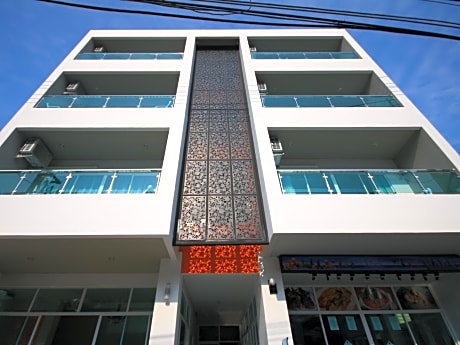 Karon Sea Side Hotel