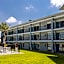Motel 6 - Altamonte Springs, FL