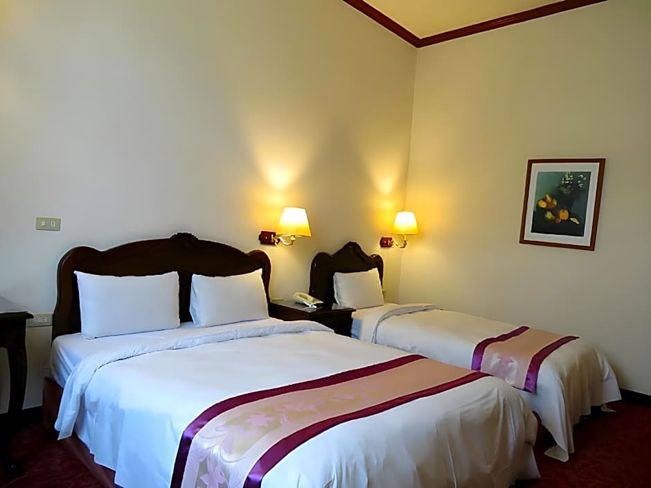 East Commercial Affairs Hotel