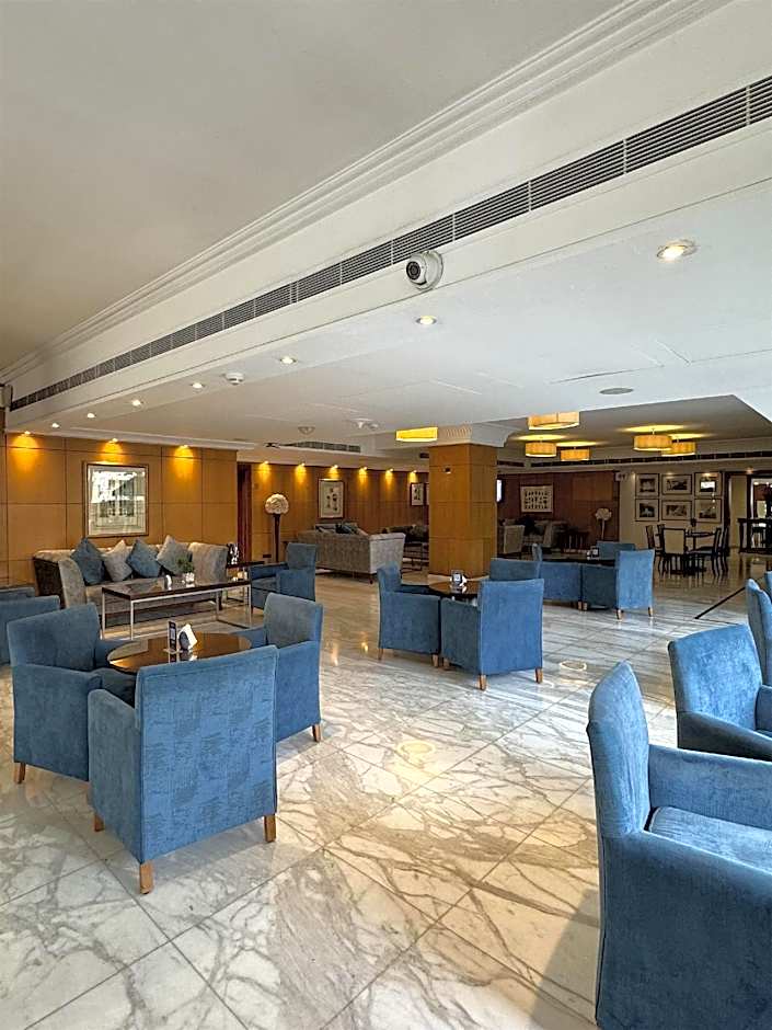 Radisson Blu Martinez Hotel Beirut