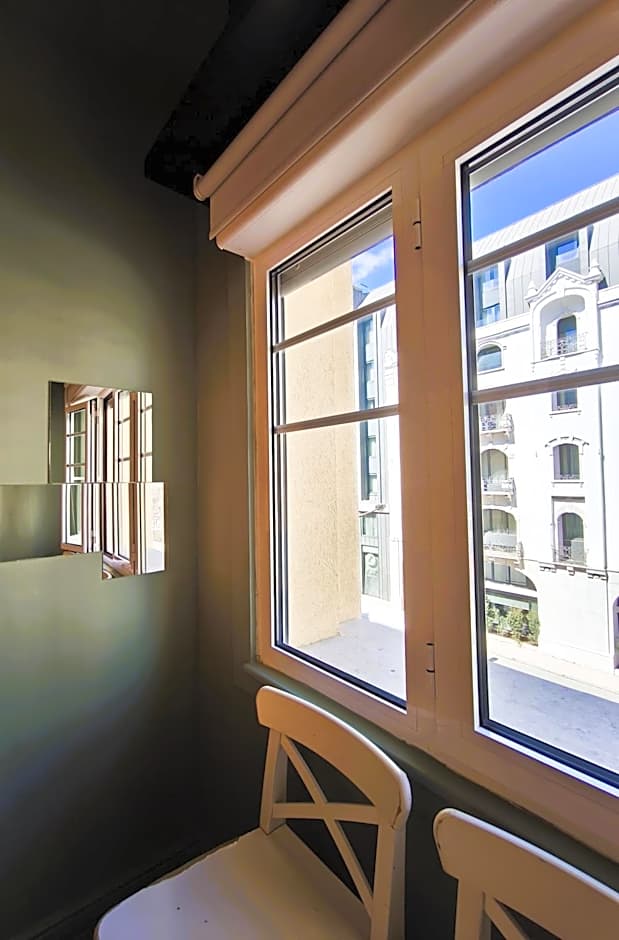 Ey Lisbon GuestHouse