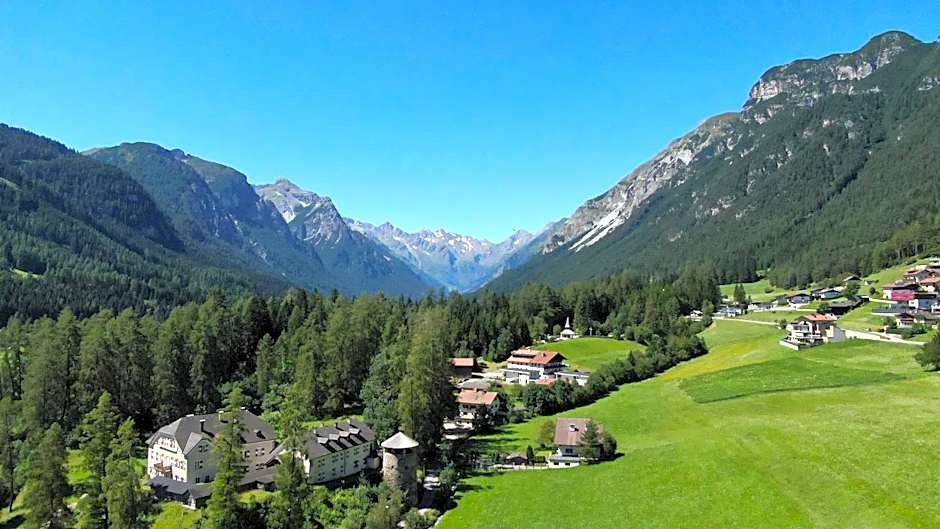 Alpen Gasthof Apartments Hohe Burg