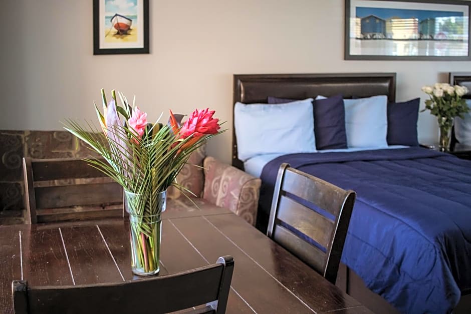 Riptide Oceanfront Hotel