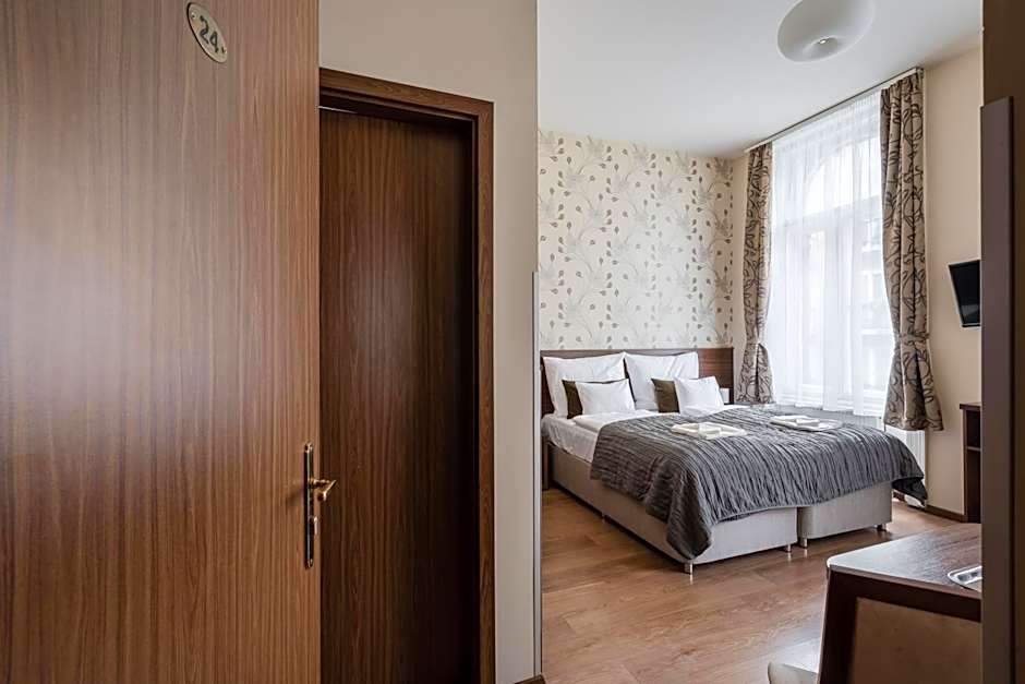 Elit Boutique Rooms- Best Location by BQA