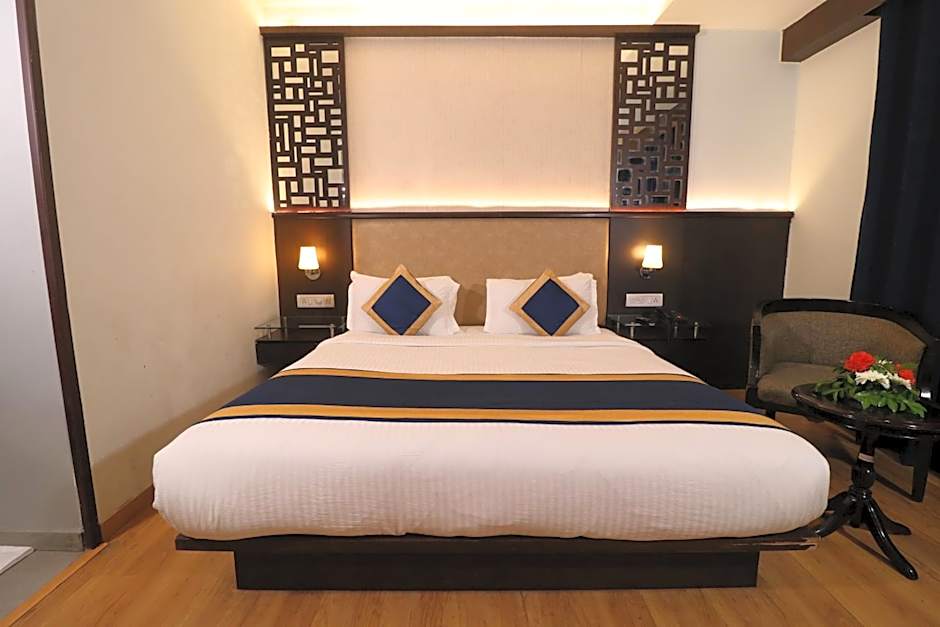 Hotel Myriad Lucknow