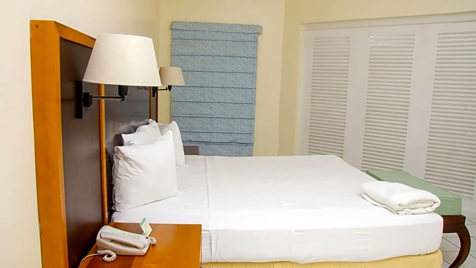 Infinity On The Beach