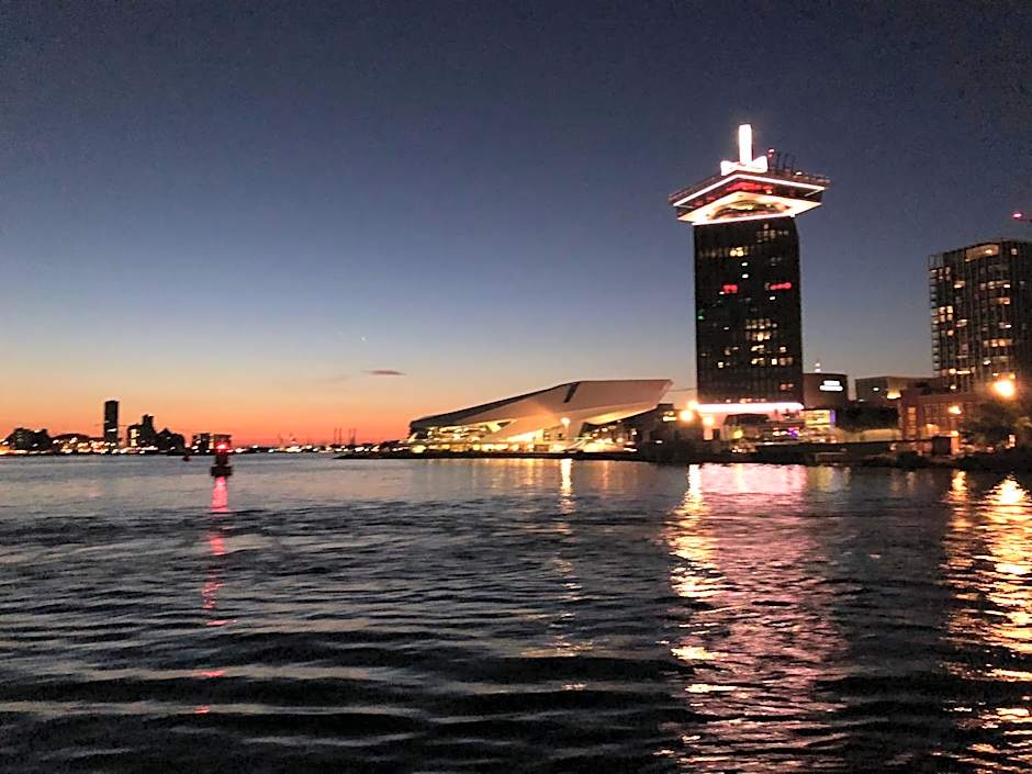 PH93 Amsterdam Central