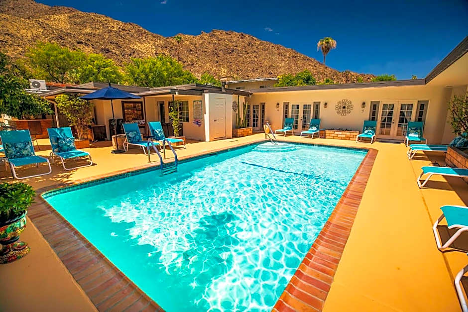 Old Ranch Inn - Adults Only 21 & Up