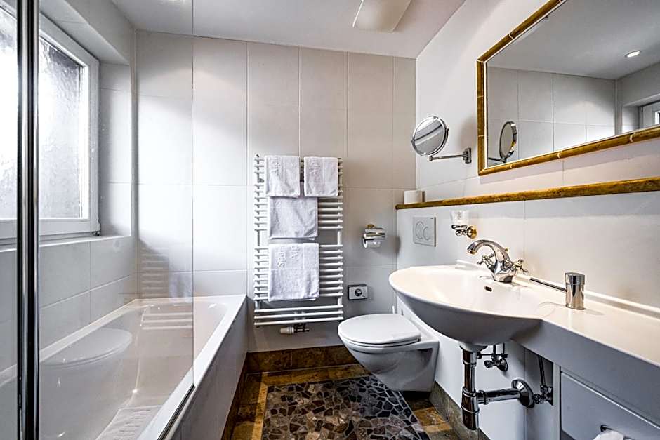 Hotel Alpina Sölden - Adults Only