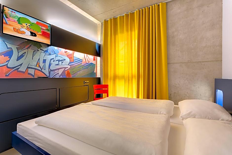 East Side Hotel
