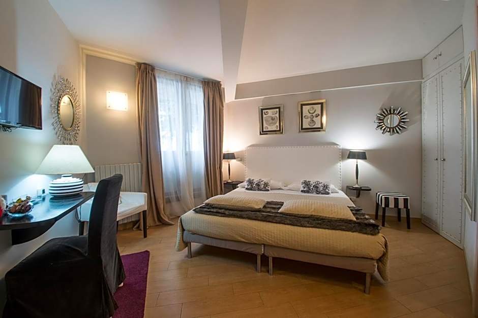 Photo 1 of 10 of Comfort, City View