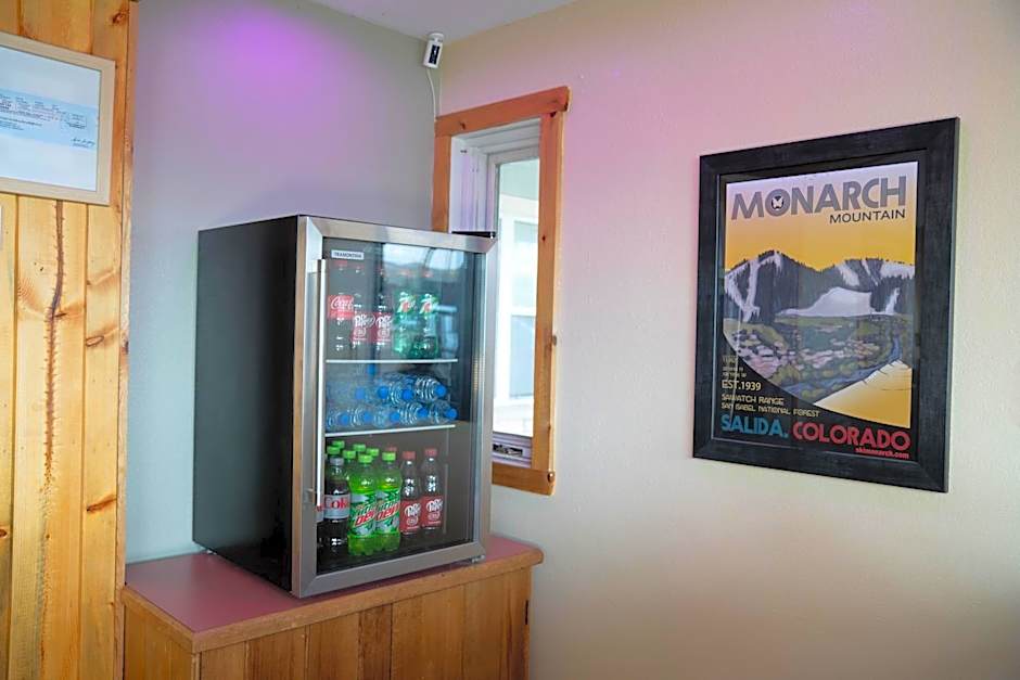 Salida Inn & Monarch Suites