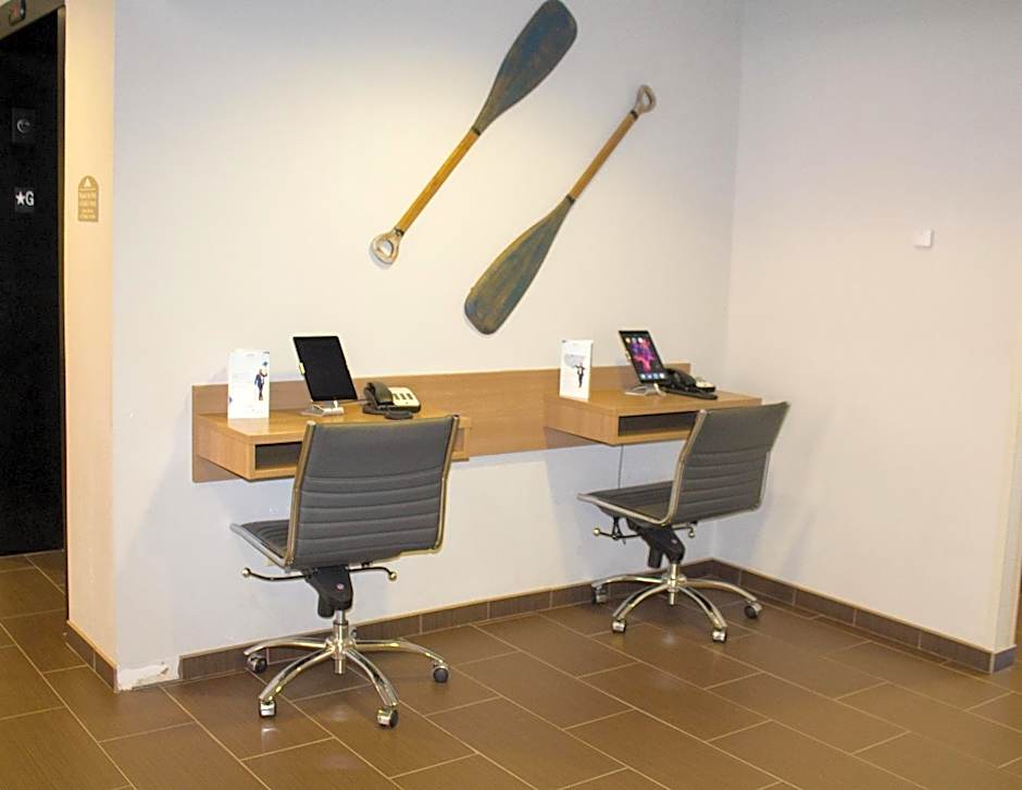 Microtel Inn & Suites Penn Yan Finger Lakes Region