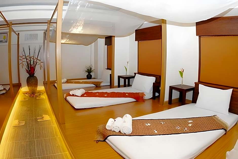 Chakungrao Riverview Hotel