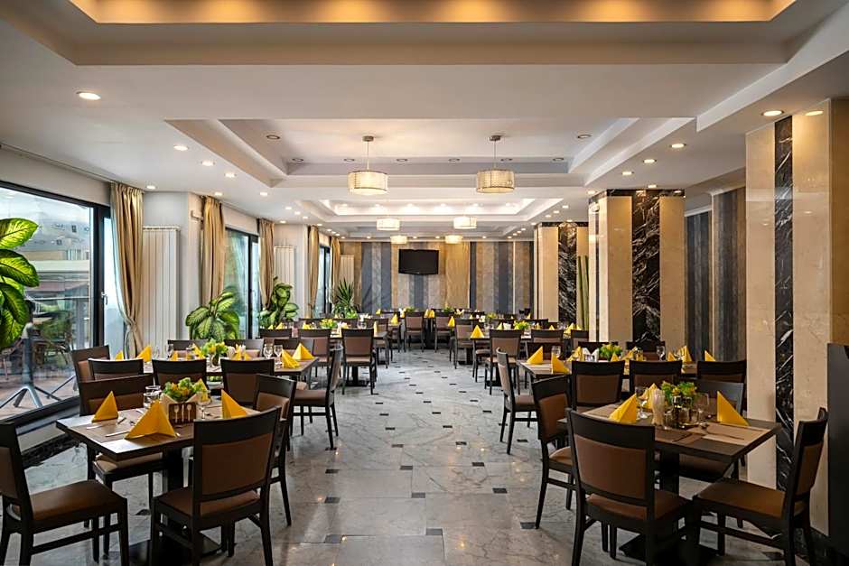 Hotel Sarmis