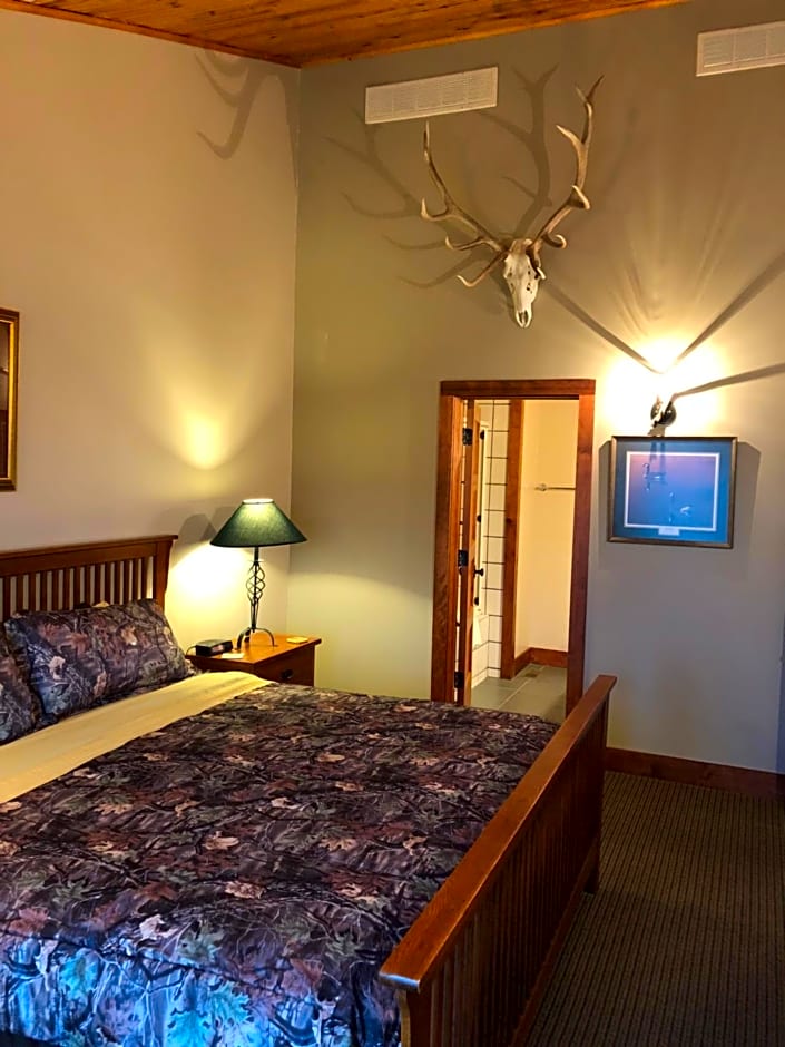 Comstock Premier Lodge LLC