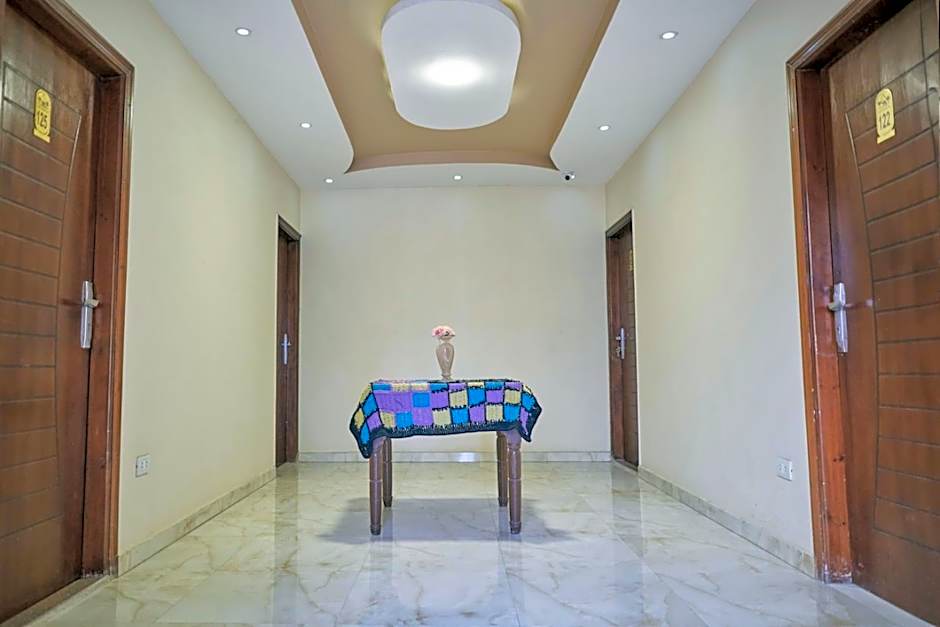 Grand Pyramid View Hotel