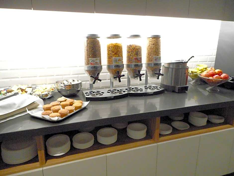 Le Dauphin Montréal Centre-Ville