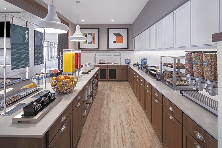 Homewood Suites by Hilton Boston Woburn