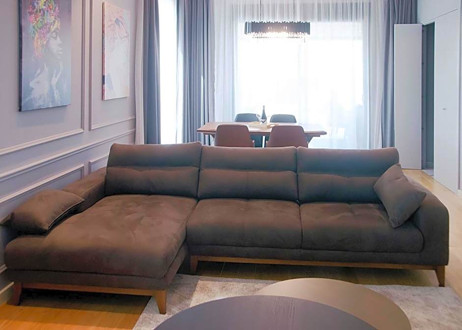 H41 Luxury Suites
