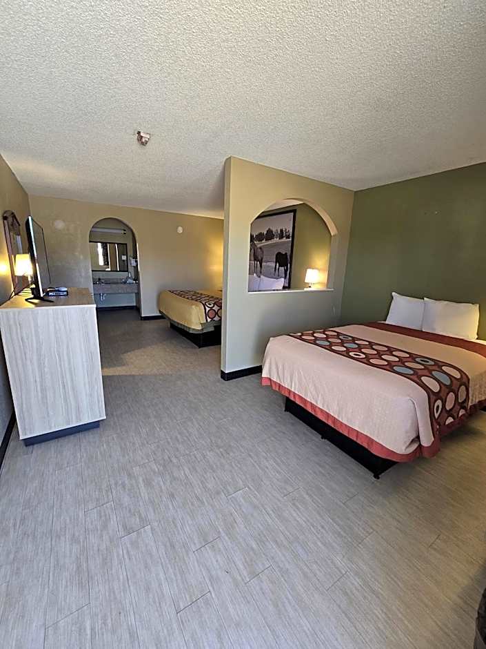 Super 8 by Wyndham Arkadelphia Caddo Valley Area