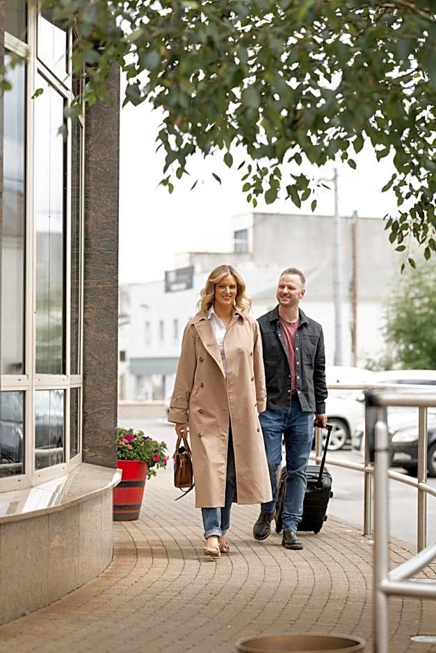 The Villa Rose Hotel & V-Spa