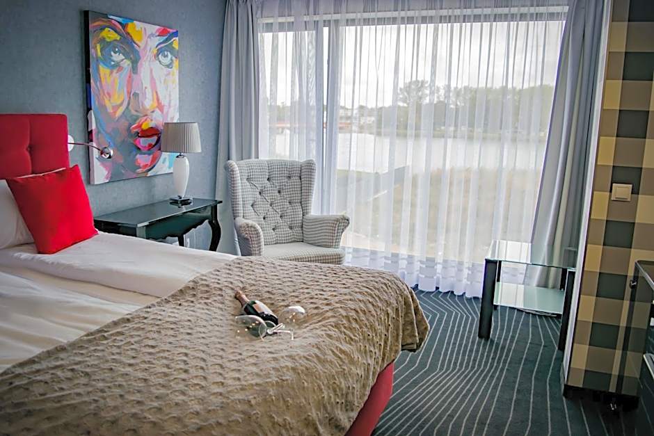 Axel Boutique Jacuzzi & Sauna