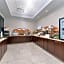 Holiday Inn Express Hotel & Suites St. Louis West-OFallon By IHG