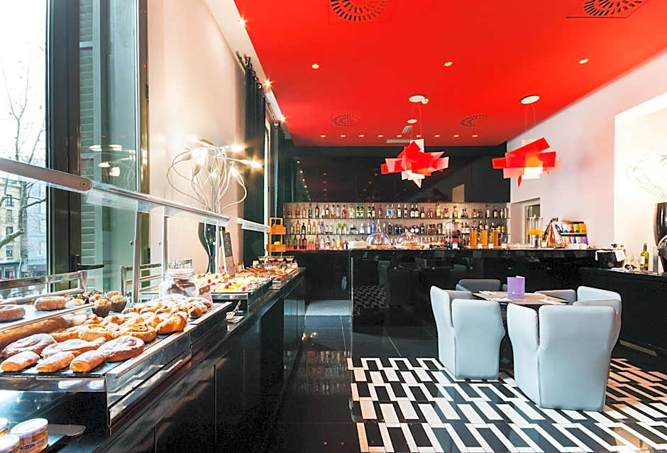 Paseo de Gracia Hotel, Sonder