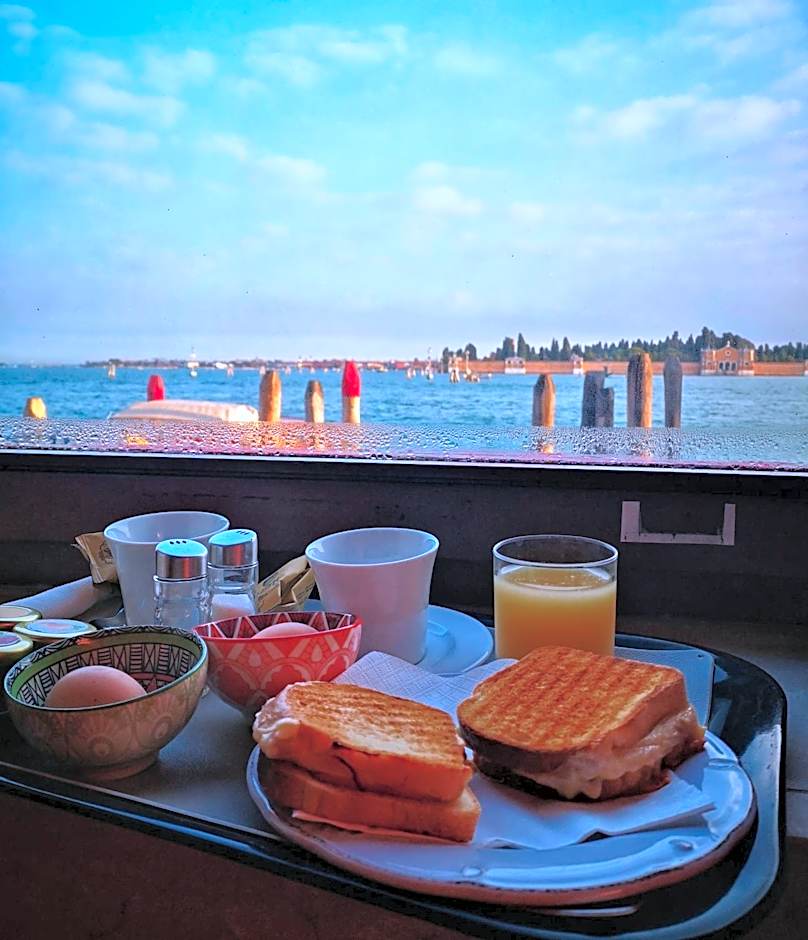 Hotel Vecellio Venice Lagoon View