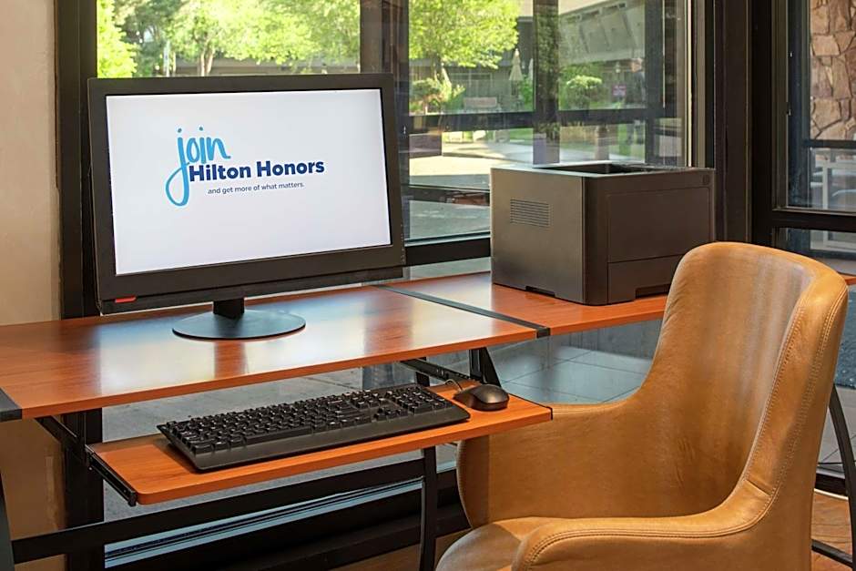 DoubleTree By Hilton Missoula Edgewater