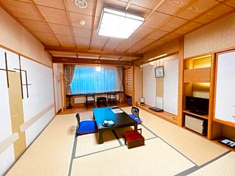Japanese-Style Quadruple Room