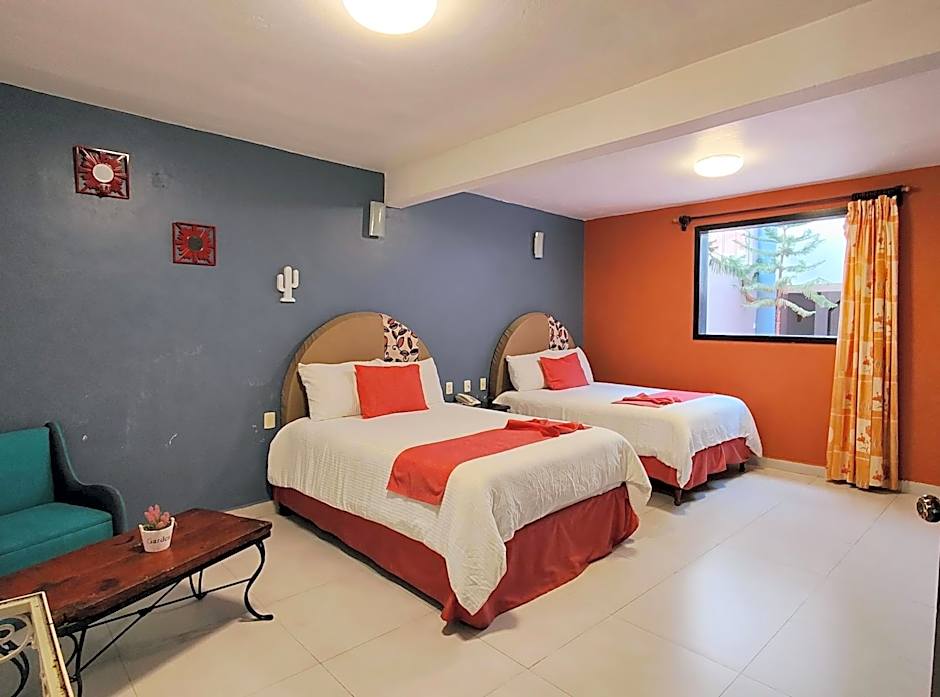 HOTEL JARDINES DEL CARMEN
