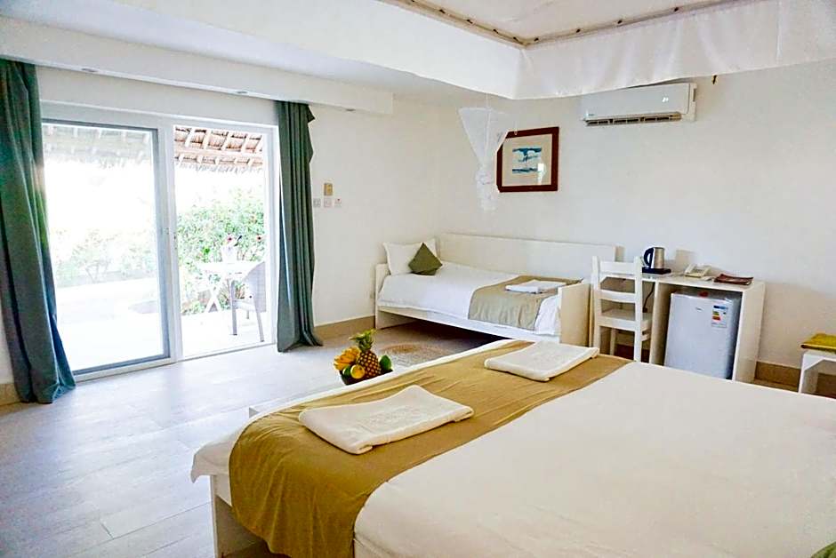 Dhow Inn Boutique Hotel