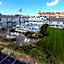 Anchor In Distinctive Waterfront Lodging