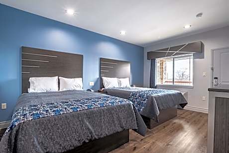 Queen Room with Two Queen Beds