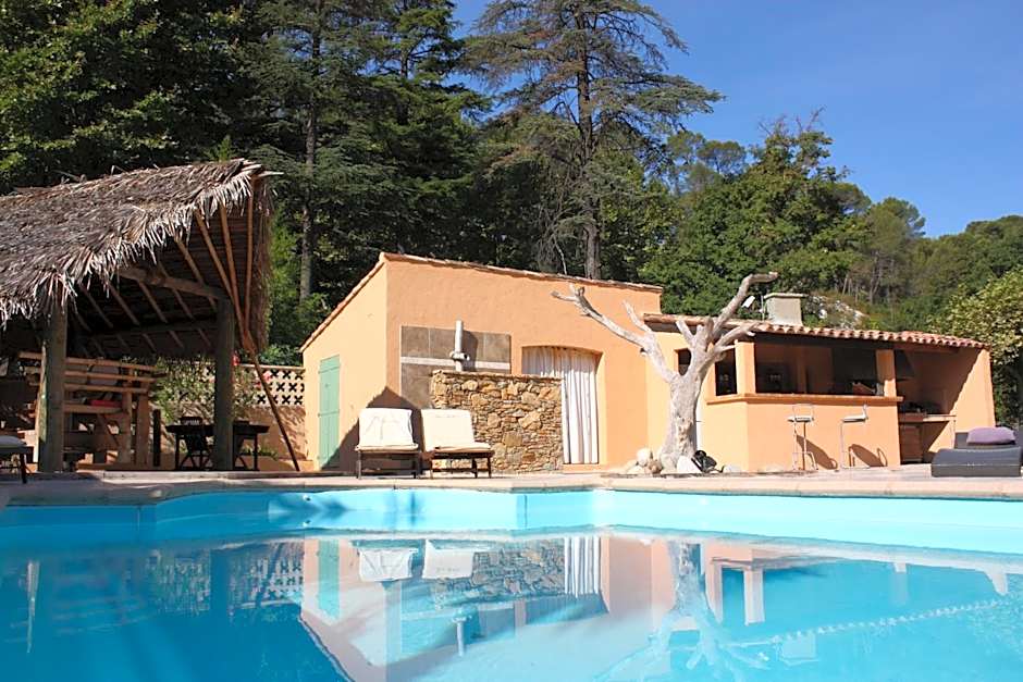 B&B Le Manoir De Gemenos