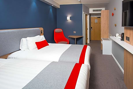 Standard Room 2 Twin Beds