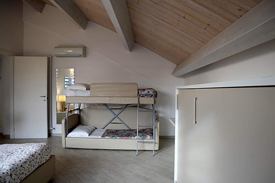 Camera & Caffè Cenni