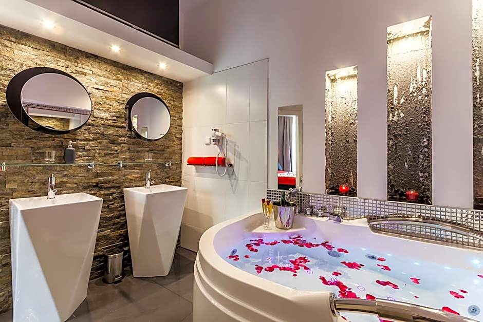Komorowski Luxury Guest Rooms