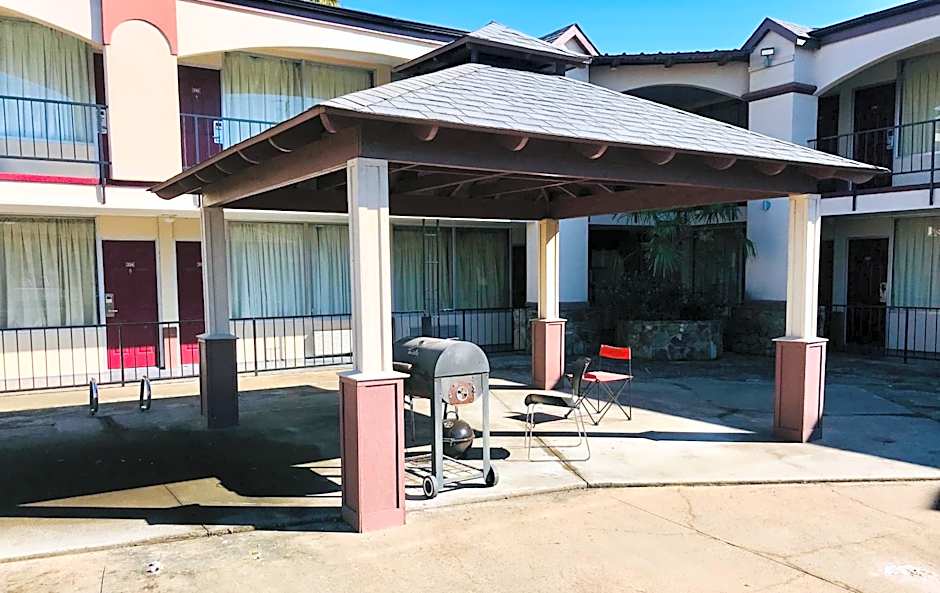 Executive Inn Texarkana