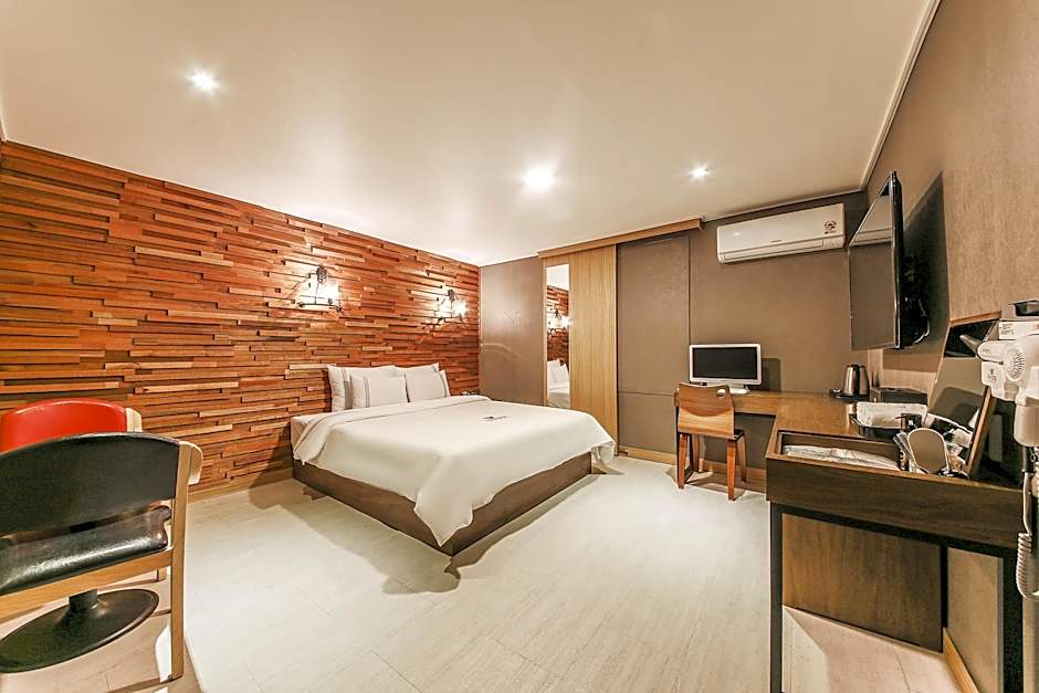 Winner Hotel