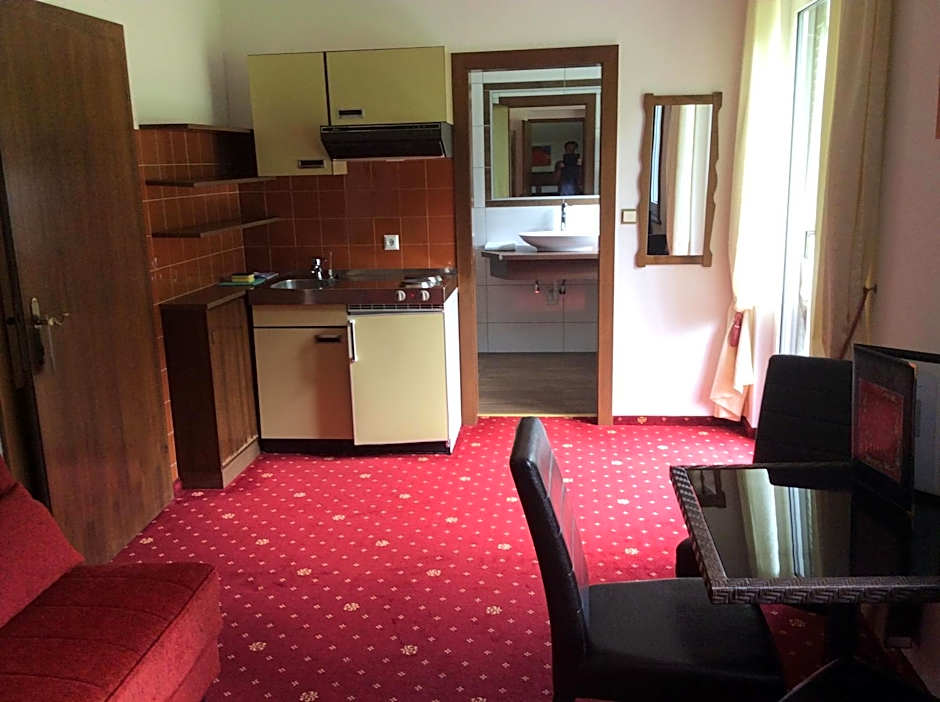 Villa Desiree - Hotel Garni - Adults Only