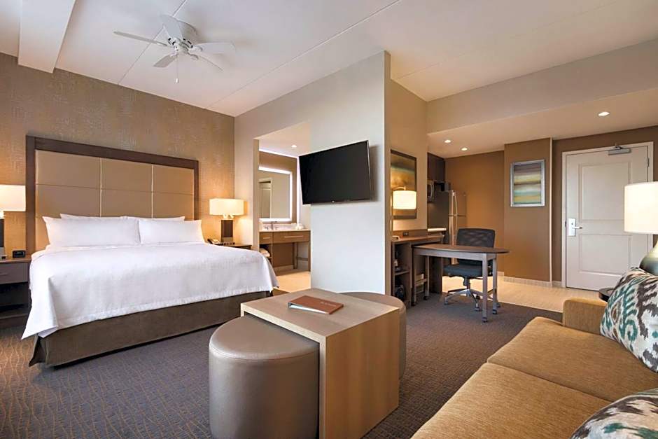 Homewood Suites by Hilton Calgary Downtown