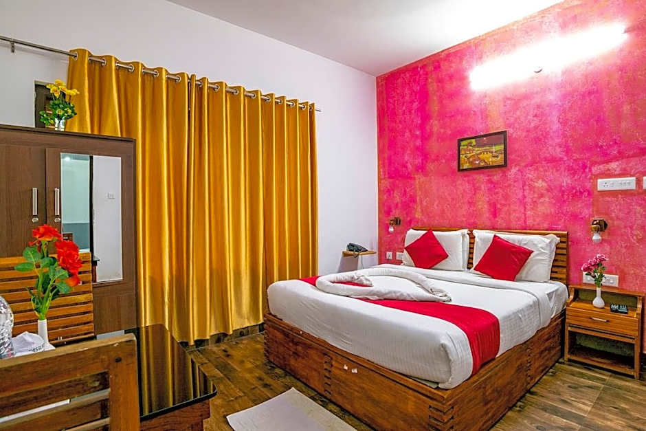 At Wood Resort Munnar