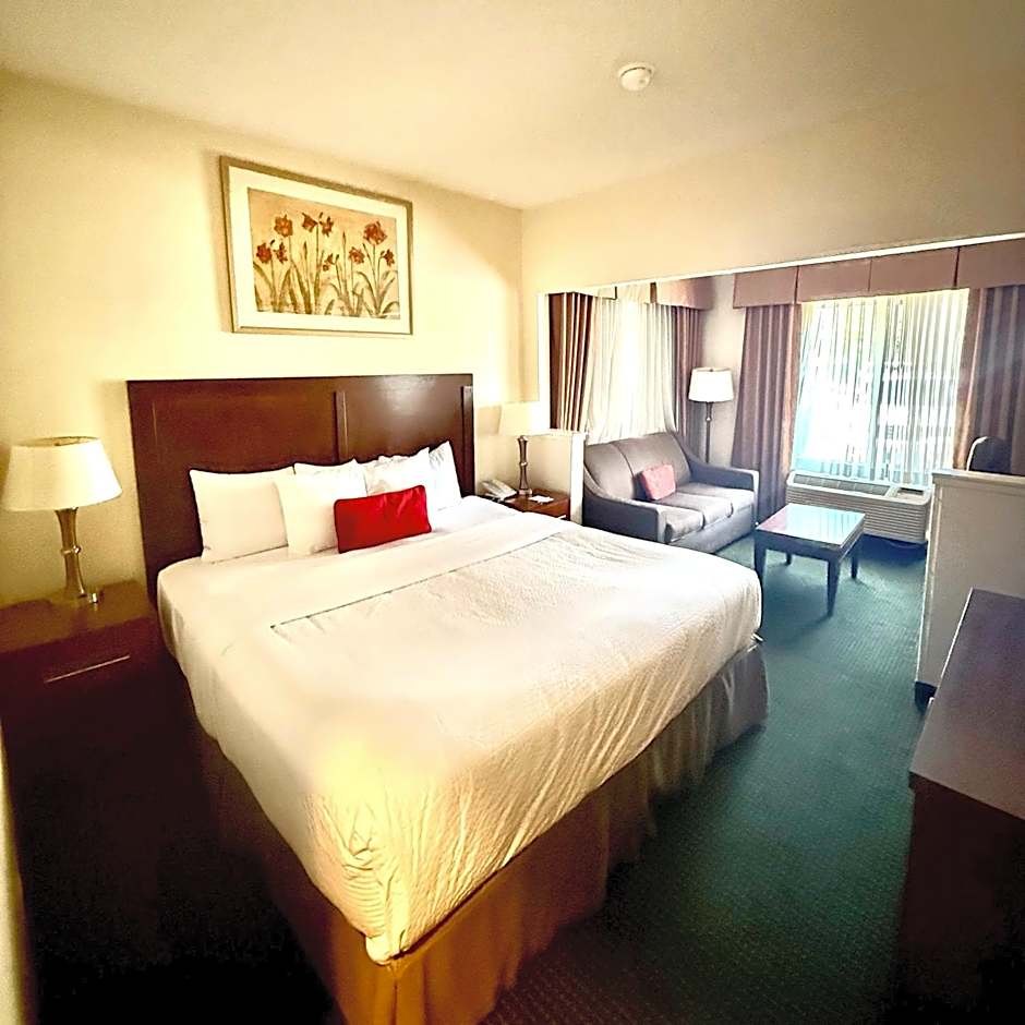 Ramada by Wyndham Denver International Airport